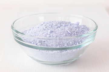 see through glass bowl of viola violet violetta odorata sugar crystals for bakery cupcake decorating 