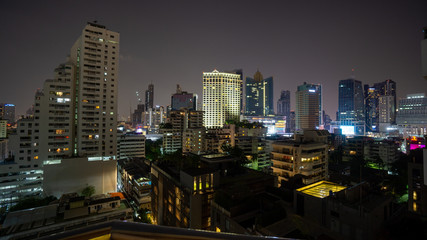 Fototapeta na wymiar Bangkok at night