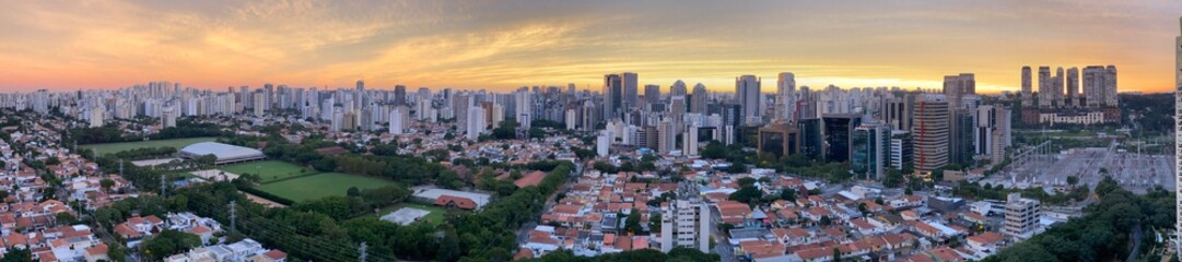 Fototapeta premium Panoramic view of beautiful cities. Sao Paulo city, Brazil, South America.
