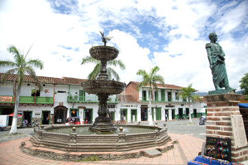 Fototapeta premium Santa fe de Antioquia, Antioquia, Colombia. July 27, 2009: Principal park