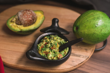 AJÍ COLOMBIANO CON AGUACATE