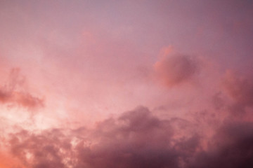 Naklejka na ściany i meble Pink sky of the end of an afternoon.