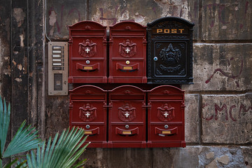 Old Mail Box