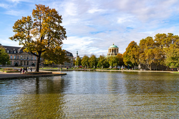 Fototapeta na wymiar Lake and trees at Eckensee park