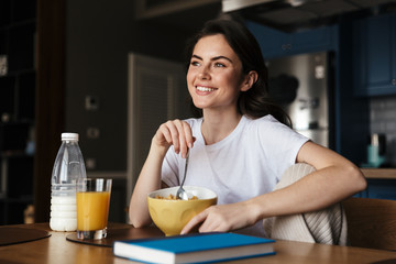 Attractive young brunette woman