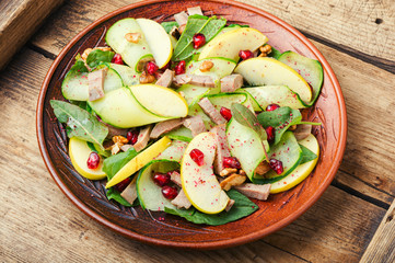 Dietary vegetable salad with meat