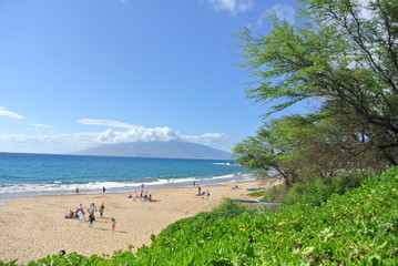 Long Beach with blue ocean