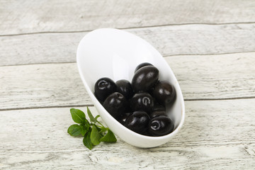 Black olives in the bowl
