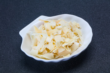 Coconut dry chips in the bowl
