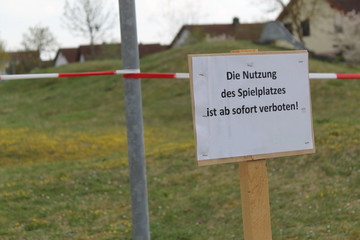 Absperrung wegen Corona Covie-19 Pandemie