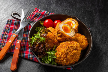 スコッチエッグ　イギリス料理　Scotch egg