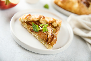 Homemade apple pie with cinnamon