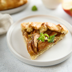 Homemade apple pie with cinnamon