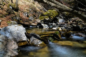 Naklejka na ściany i meble HDR outdoor landscape photography of river with rocks