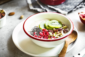Overnight Oat with fruits and nuts