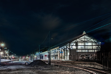 Naklejka premium Perspective view of the railways and the Fremantle train station in Western Australia at night.