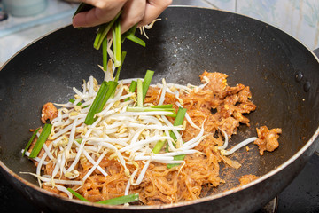 Pad Thai Is food that uses noodles Good taste