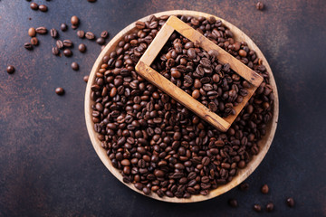 Roasted coffee beans
