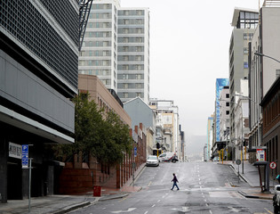 Fototapeta premium Cape Town, South Africa - 16 April 2020 : Empty streets of Cape town, South Africa during the lock down.