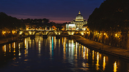 Fototapeta premium Night view of the Basilica St Peter in Rome, Italy.