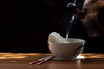 Instant noodles are a popular food because they are inexpensive and convenient,But high in sodium,If eaten in large quantities and continuously can negatively affect health,Unhealthy food concepts.