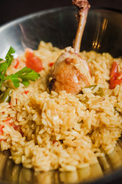 rice with chicken and tomatoes
