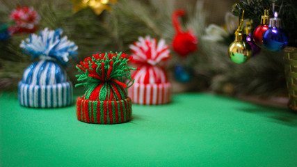 Small caps are on a green background