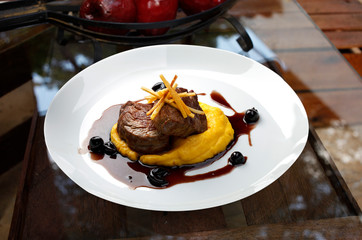 Filet mignon with mashed