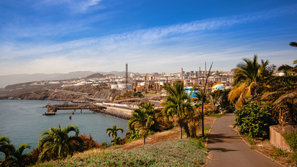 Refinery Santa Cruz