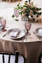wedding decor flowers boho nature ceremony dishes hip 