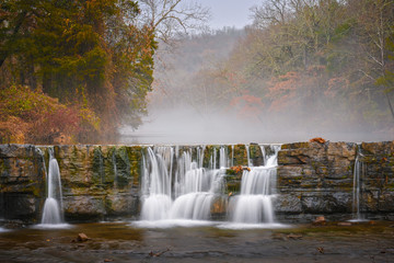 Obraz premium Arkansas Waterfall