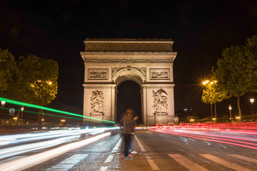 Fototapeta na wymiar Traffic on the Champs-Elysees in Paris/France