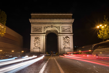 Fototapeta na wymiar Traffic on the Champs-Elysees in Paris/France