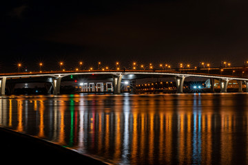 Fototapeta na wymiar night view of the bridge river