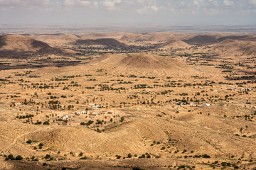 Fototapeta na wymiar landscape of the mountains in the dahar