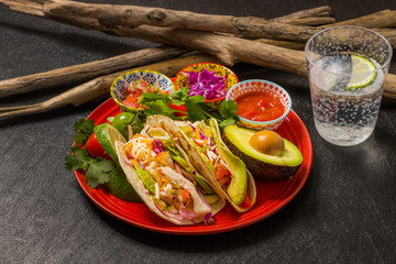 メキシコ料理　タコス　 Mexico's representative dishes (tacos)