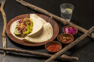 メキシコ料理　タコス　 Mexico's representative dishes (tacos)