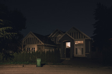 house in the night © AP