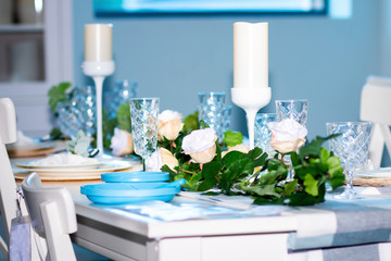 The tableware was set on the table