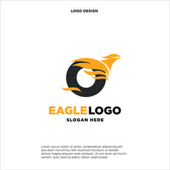 Initial O eagle logo vector