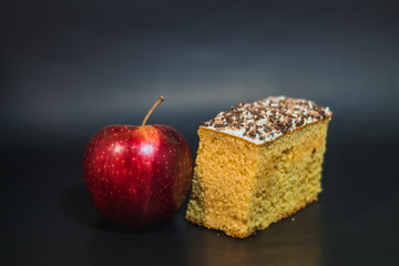 apple and cake 