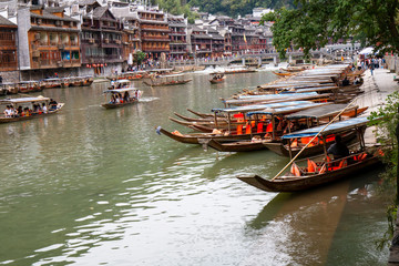 Fototapeta na wymiar boats in the river