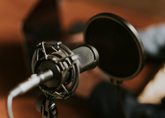 Obraz na płótnie Canvas Closeup shot of a microphone
