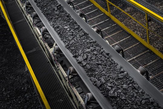 opencast mine - belt conveyor - coal, stones - transport