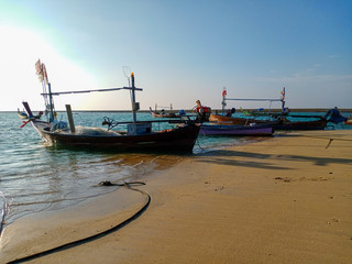 Fototapeta na wymiar boat on the beach