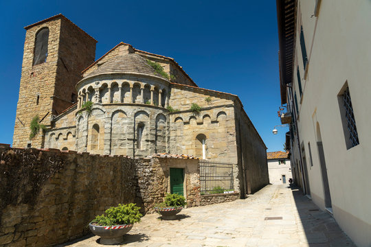 Medieval church of Gropina, Tuscany, exterior