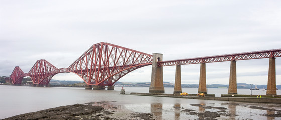 The Forth Railway Bridge (a UNESCO World Heritage Site), construction started in 1882, Firth of Forth, West Lothian, Scotland, UK.