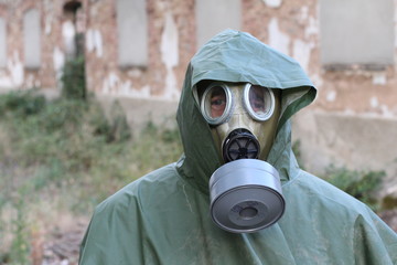 Apocalyptical image of person wearing gas mask