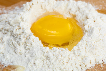 flour and egg crust as components of dough preparation