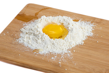 flour and egg crust as components of dough preparation